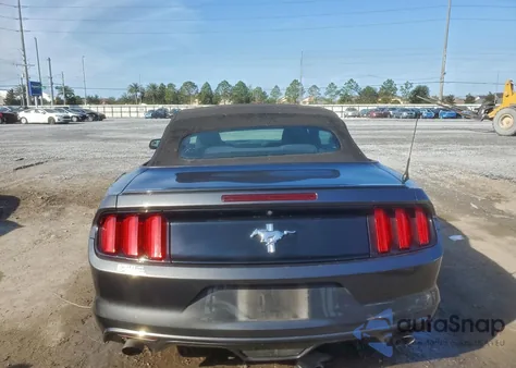 2017 Ford Mustang z USA, uszkodzony, nr VIN 1FATP8EM6H5322455